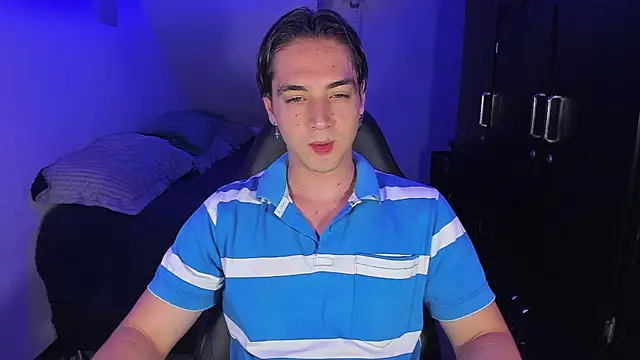 Alex smith00 online show from 09.11.25