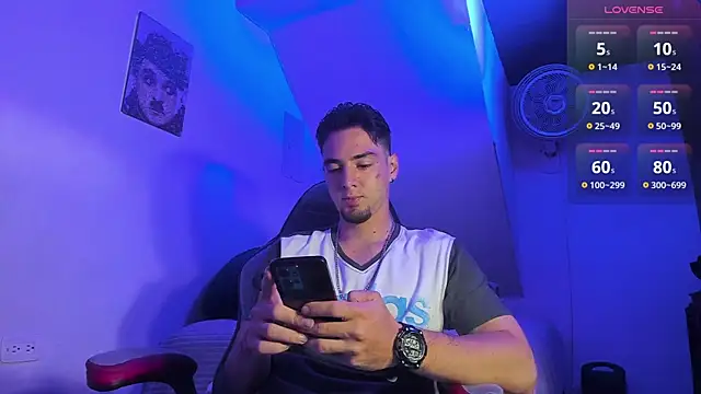 Alex smith00 online show from 12.19.25