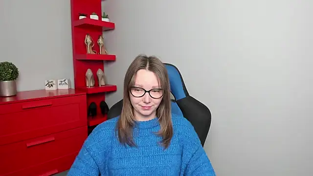 Snapshot of Cookie_zoe chatting on 10.31.25 Cookie zoe online show from 10.31.25