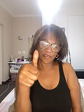 Hotgrannyx online show from 10.26.25