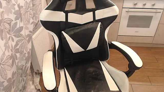 Mandarin4ks online show from 10.12.25