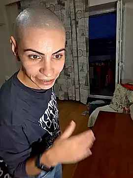 hotSANDRA STARR online show from 10.08.25