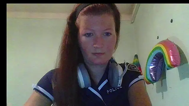 Snapshot of Analimado18 chatting on 09.25.25 Analimado18 online show from 09.25.25