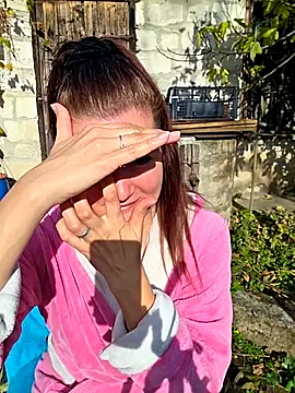 Snapshot of Analimado18 chatting on 11.02.25 Analimado18 online show from 11.02.25