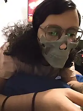 Snapshot of HardestPepe chatting on 04.11.26 HardestPepe online show from 04.11.26