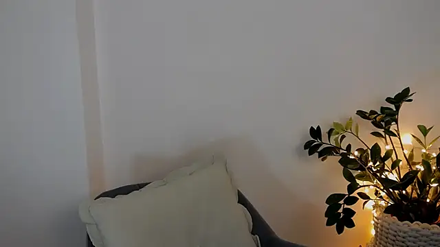 Xentthia online show from 03.27.26