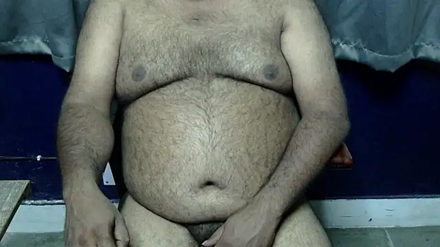 hairysubcub 70 online show from 11.10.25