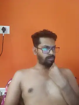 arhan3043 online show from 10.13.25