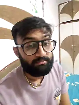 love4shownude online show from 01.12.25