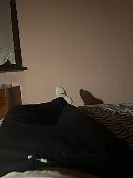 Snapshot of xhamster2021 chatting on 10.21.25 xhamster2021 online show from 10.21.25