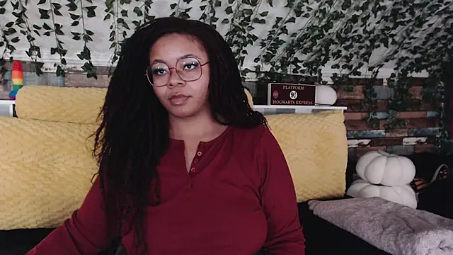 -khayaparker online show from 02.12.25