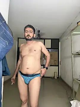 Snapshot of Spicy_aryan chatting on 11.15.25 Spicy aryan online show from 11.15.25