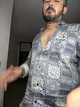 Snapshot of Spicy_aryan chatting on 05.17.26 Spicy aryan online show from 05.17.26