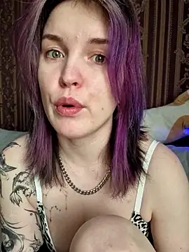LazyTanukii online show from 03.19.25
