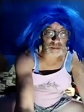 Snapshot of MirthildaVenza chatting on 10.03.25 MirthildaVenza online show from 10.03.25