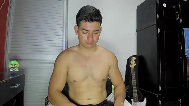 Snapshot of VincentSavage chatting on 02.11.26 VincentSavage online show from 02.11.26