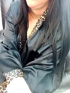 Snapshot of Queen_sousou chatting on 01.31.25 Queen sousou online show from 01.31.25