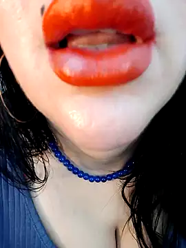 Snapshot of Queen_sousou chatting on 02.06.25 Queen sousou online show from 02.06.25