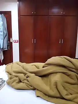 Snapshot of Queen_sousou chatting on 02.20.25 Queen sousou online show from 02.20.25