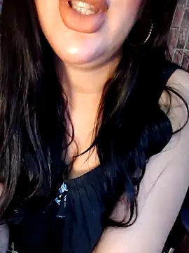 Snapshot of Queen_sousou chatting on 09.11.25 Queen sousou online show from 09.11.25