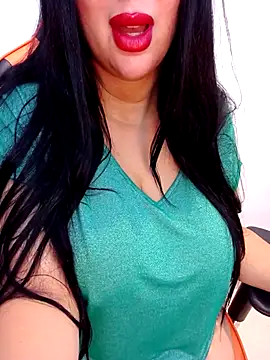 Snapshot of Queen_sousou chatting on 10.03.25 Queen sousou online show from 10.03.25