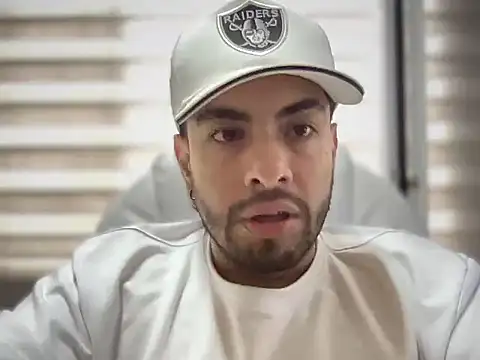 dereck fiore online show from 09.29.25