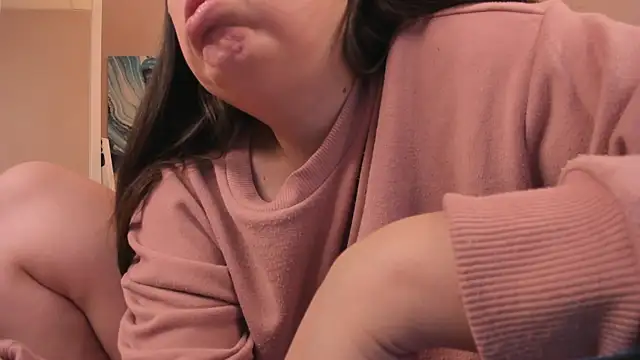 BattyMoll online show from 01.18.25