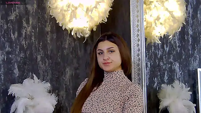 Snapshot of NicolePlay chatting on 01.18.25 NicolePlay online show from 01.18.25