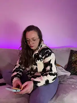 FemDom RubyKnightXXO online show from 12.12.24