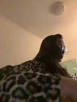 FemDom RubyKnightXXO online show from 12.13.24