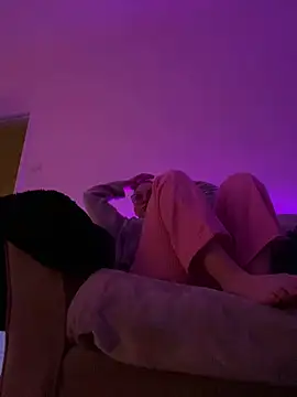 FemDom RubyKnightXXO online show from 12.17.24