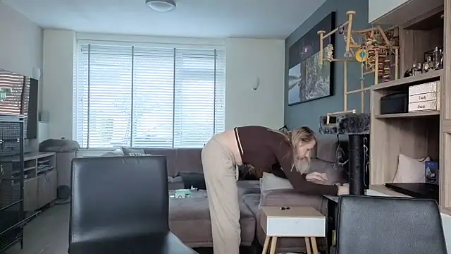 NaomiAndFriends online show from 09.24.25