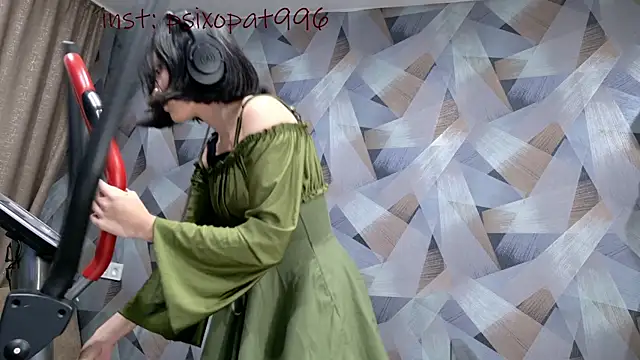 aliiiiiina online show from 10.26.25