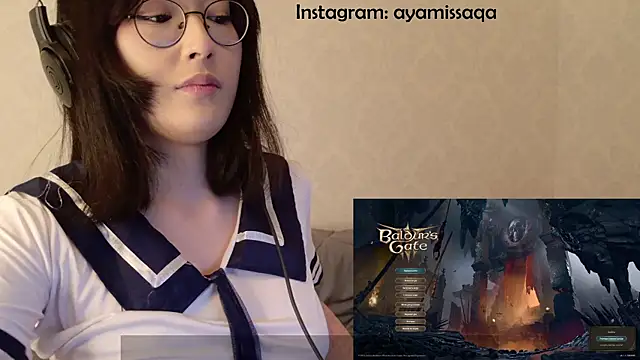 Snapshot of aliiiiiina chatting on 04.23.26 aliiiiiina online show from 04.23.26