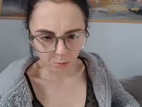Snapshot of cleophee chatting on 01.14.25 cleophee online show from 01.14.25