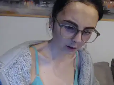 Snapshot of cleophee chatting on 01.29.25 cleophee online show from 01.29.25