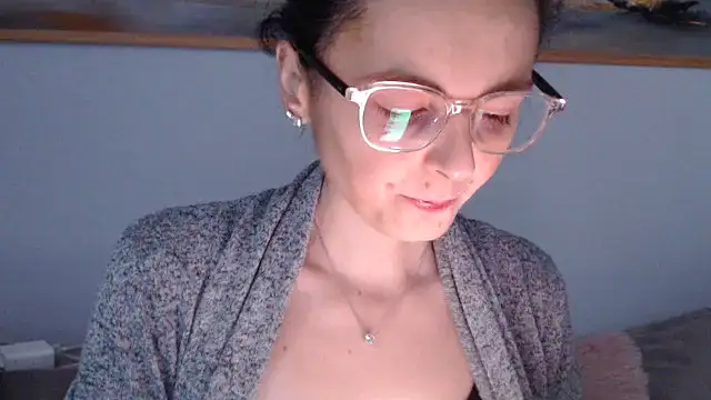 cleophee online show from 04.13.26