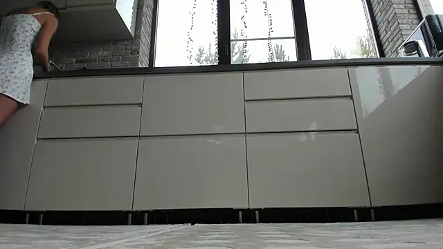 Snapshot of StarryHanna chatting on 09.27.25 StarryHanna online show from 09.27.25