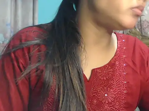 Snapshot of NancyRuvi chatting on 09.26.25 NancyRuvi online show from 09.26.25