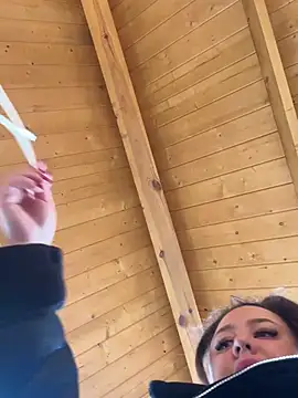 Sara Slow online show from 03.06.25