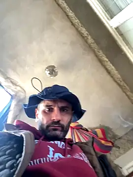 Georgi51906788 online show from 12.17.25