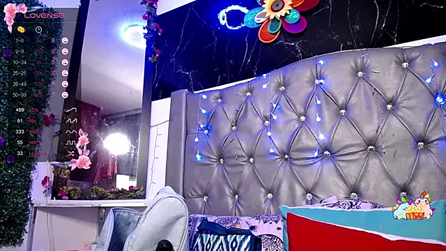 LAILAGUMMY online show from 12.03.24