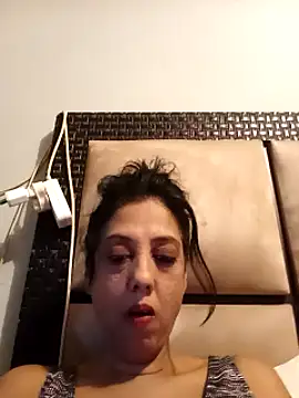 Snapshot of Mahi4luv chatting on 04.10.26 Mahi4luv online show from 04.10.26