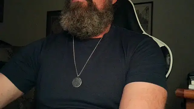 Snapshot of usdirtymikee9 chatting on 10.11.25 usdirtymikee9 online show from 10.11.25