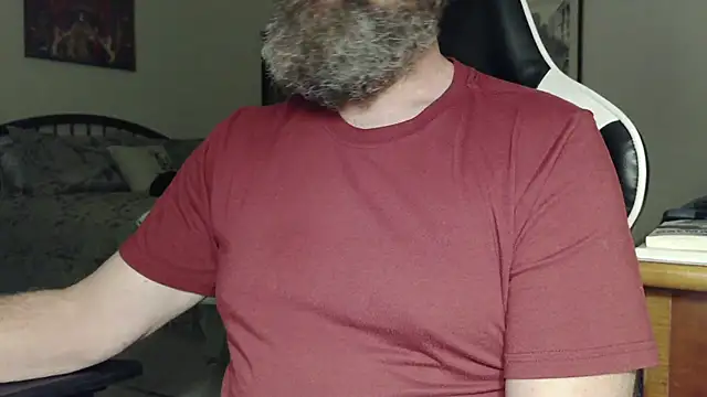 Snapshot of usdirtymikee9 chatting on 10.29.25 usdirtymikee9 online show from 10.29.25