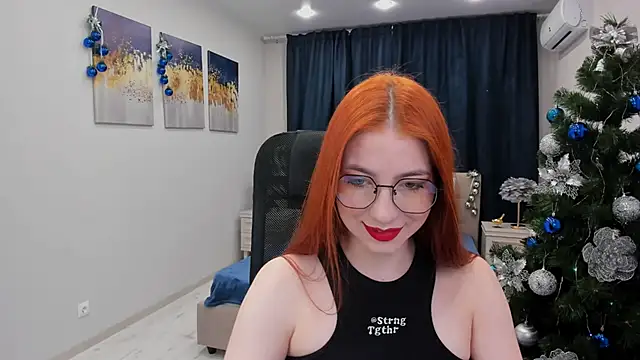 Snapshot of _FireInMySoul_ chatting on 12.09.24 FireInMySoul online show from 12.09.24