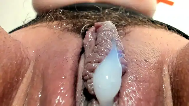 Snapshot of Sweet-Alice chatting on 03.08.25 Sweet-Alice online show from 03.08.25