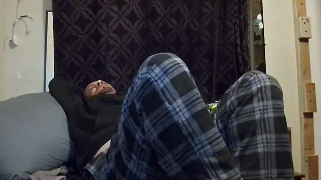 leonar0101 online show from 01.20.25