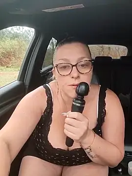 winniess40 online show from 04.15.26