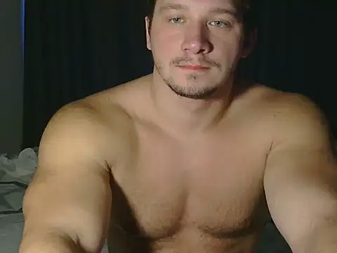 Snapshot of LionEdwin chatting on 11.03.25 LionEdwin online show from 11.03.25